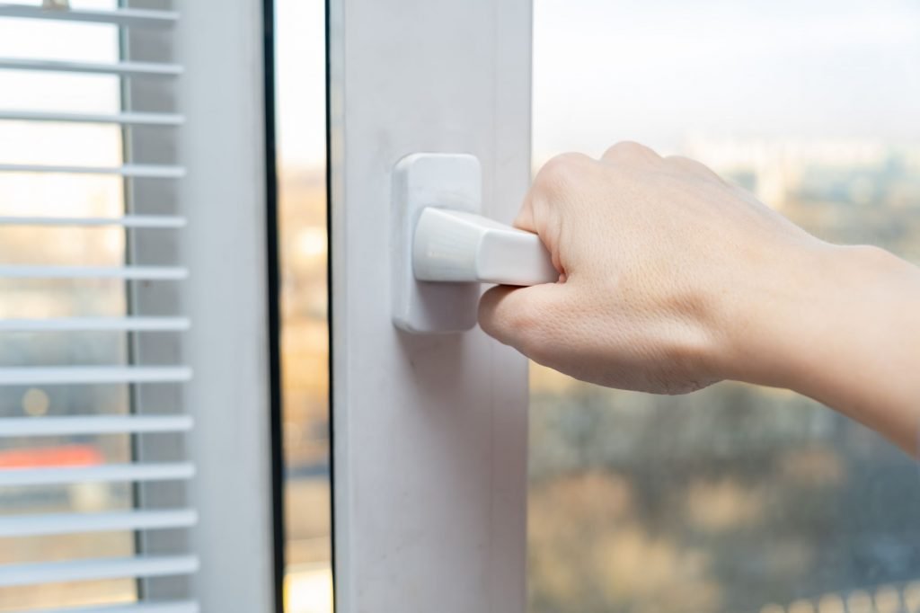 Κουφώματα PVC exal
